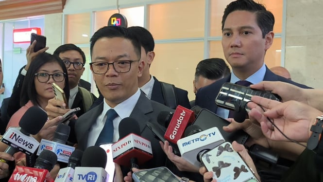 6862326ff00c0-menlu-segera-setor-nama-calon-dubes-as-ke-dpr-semoga-1-2-hari-sampai_665_374