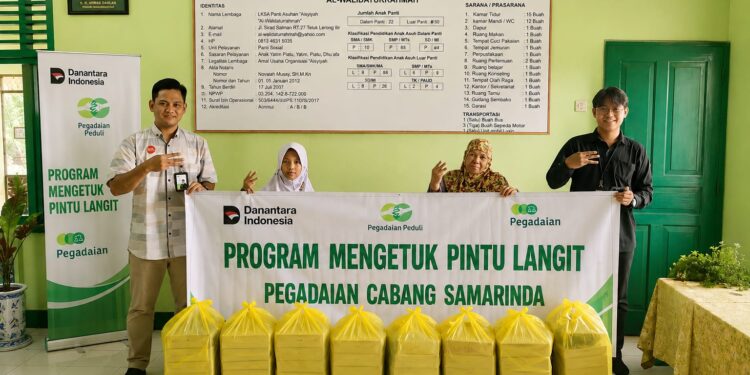 Pegadaian dan UMKM Bersinergi Tebar Kebaikan Lewat Program Mengetuk Pintu Langit 2026 di Area Samarinda