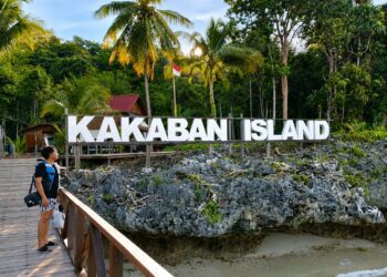 Pulau Kakaban Kian Diminati Wisatawan, Krisis Air Bersih Jadi Tantangan Destinasi Kelas Dunia.