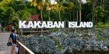 Pulau Kakaban Kian Diminati Wisatawan, Krisis Air Bersih Jadi Tantangan Destinasi Kelas Dunia.