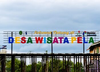 Dispar Kaltim Siapkan Strategi Baru Untuk Kembangkan Wisata Pesut Mahakam di Desa Pela