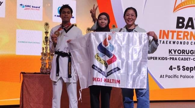 Dua Atlet SKOI Kaltim Aji dan Naraya Raih Emas di Batam International Taekwondo Championship 2026