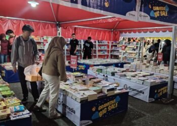 SMK Medika Gerakkan 1000 Siswa Membaca, Samarinda Square Jadi Ruang Literasi dan Wisata Kuliner