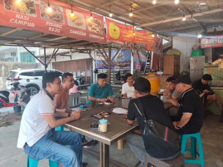 Panitia Samarinda Domino Turnamen Series 4 Road to Liga Pro menggelar rapat persiapan menjelang pelaksanaan turnamen di GOR Segiri, Samarinda, 12–13 September 2026. (HO)