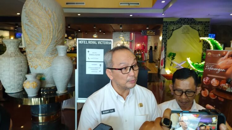 Kepala Dinas Komunikasi Informatika, Statistik dan Persandian (Diskominfo Staper) Kutim, Ronny Bonar H Siburian.(dok.RA)