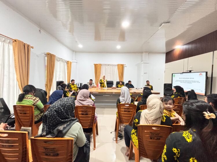 Singa Gembara Gelar Musyawarah Desa Tetapkan APBDes Perubahan 2026 di Kantor Desa Singa Gembara Sangatta Utara, Jum'at (11/9/2026)