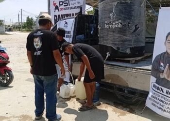 Peduli Krisis Air, Bro Hasbul Hadi Salurkan Air Bersih untuk Warga di kecamatan Palaran
