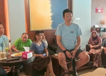 Pedagang Mal Lembuswana Minta Kepastian Kontrak ke Gubernur