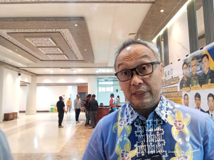 Kepala Diskominfo Staper Kutim, Ronni Bonar